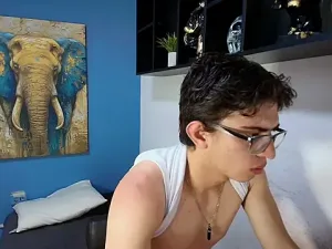 ADAM_CUMS
