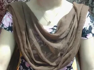 Adorable_Ayesha