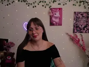 Amanda_Bright_