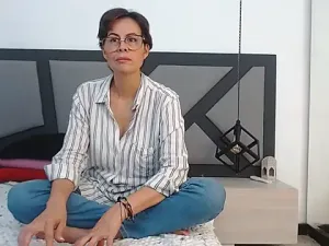 amanda_ramirez