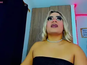 Amber_bigdick22