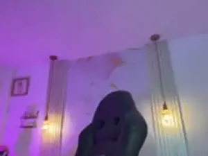 amber_white15