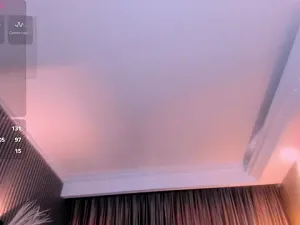 anahi_curlie1