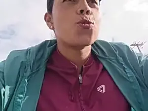 _andrea30