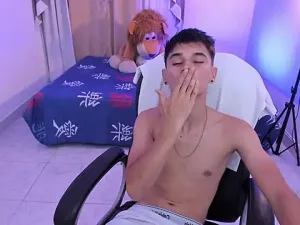 Aron_Boyy