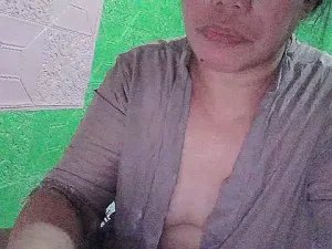 _hotmom_xx