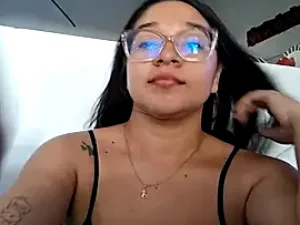 -VICKKY
